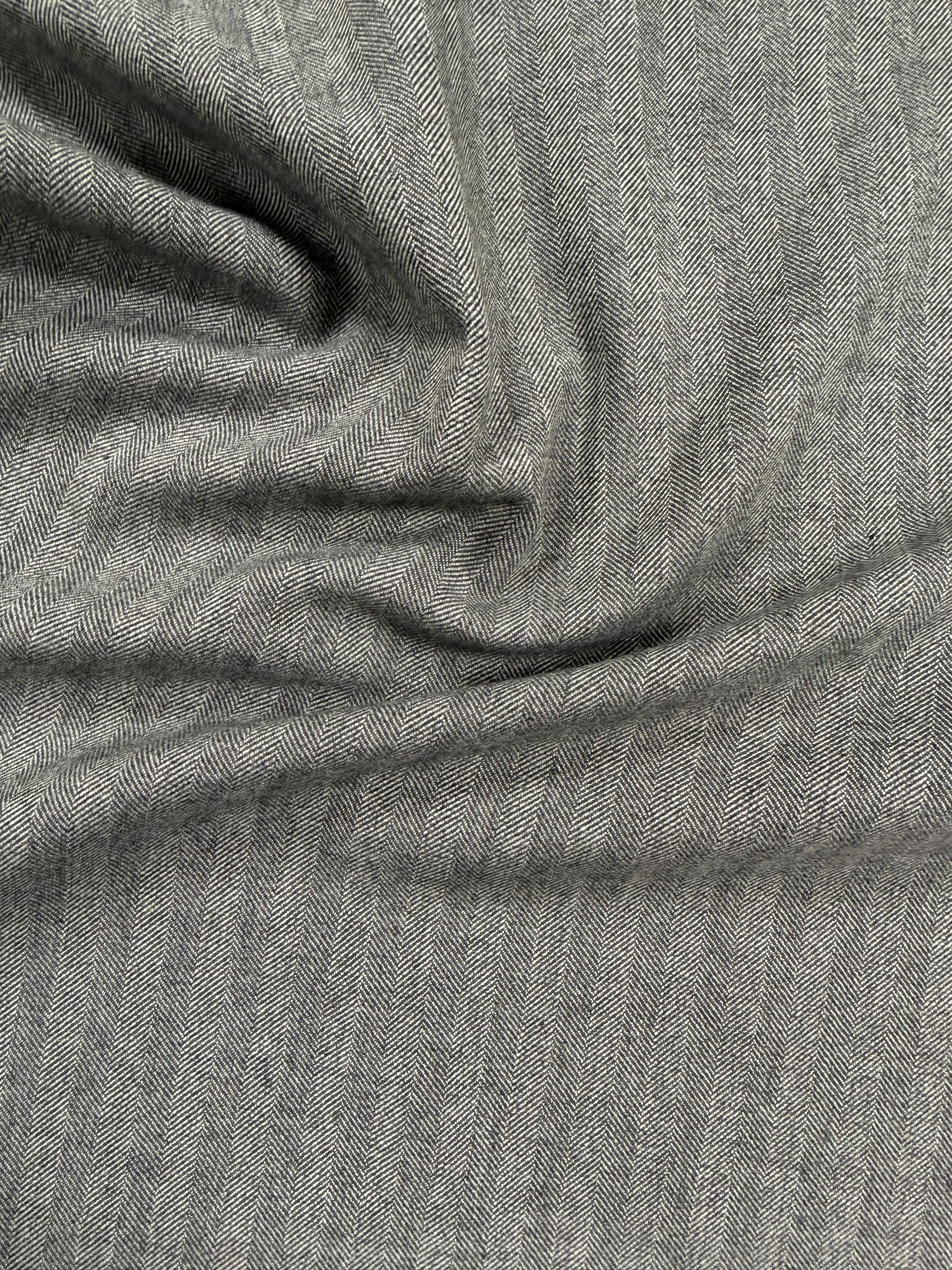 Grey Herringbone Stretch Suiting Fabric – 62% Polyester, 33% Viscose, 5% Elastane