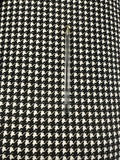 Black & White Large Houndstooth Stretch Fabric – Bold & Versatile