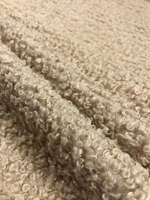 Beige Bouclé Fabric with Soft Touch Reverse – 150 cm Wide