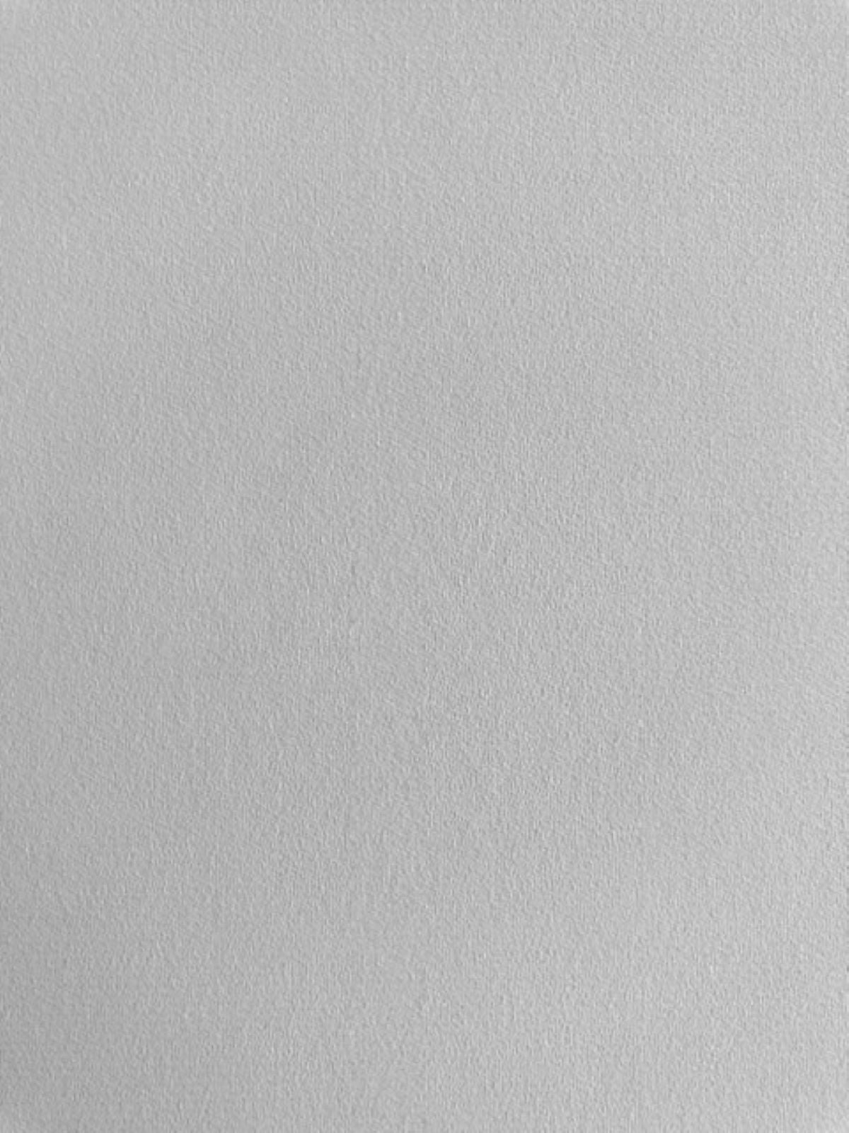 White Fluid Handle Crepe