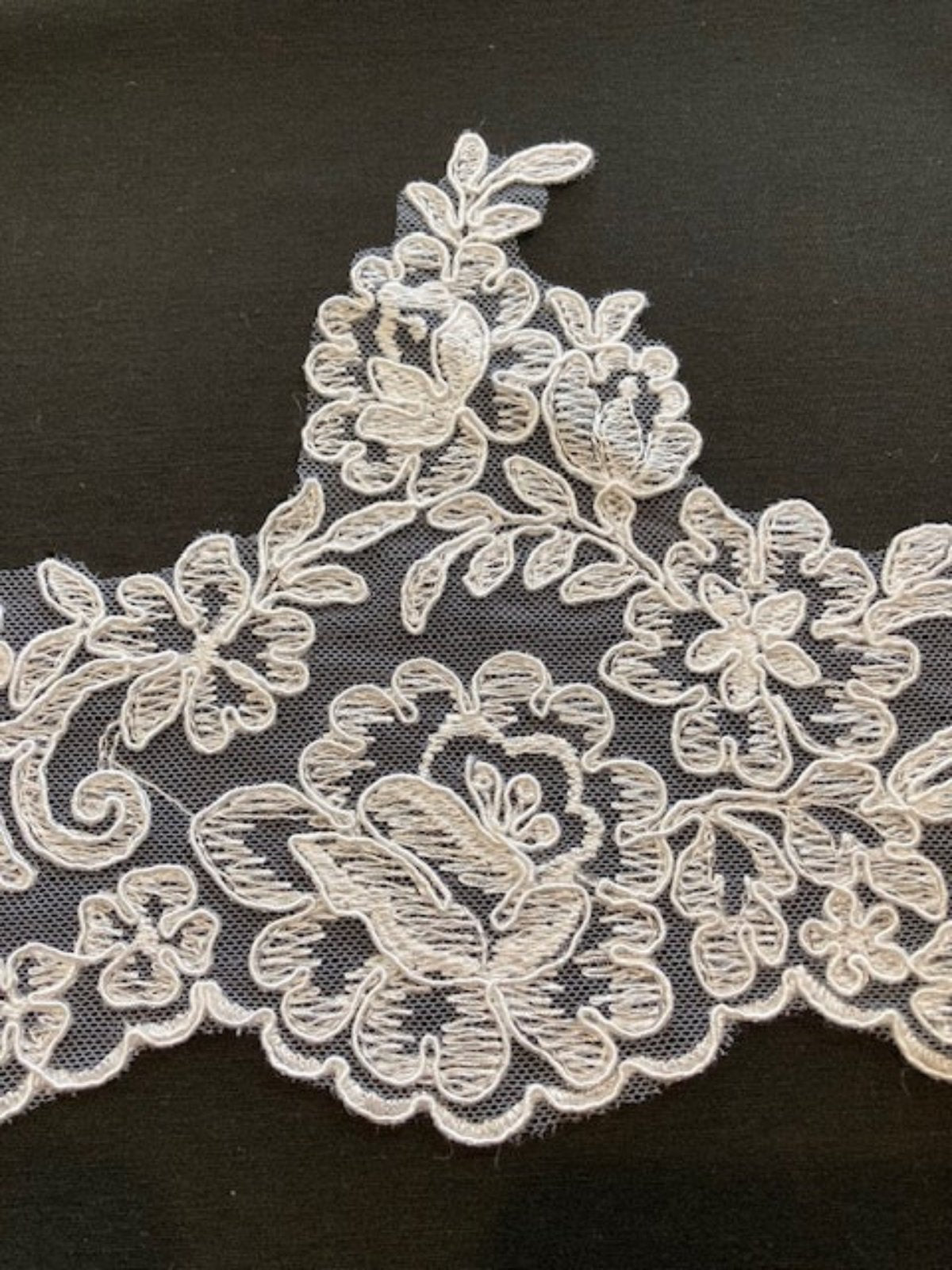 White Corded Lace Edging. 16cm Max Width