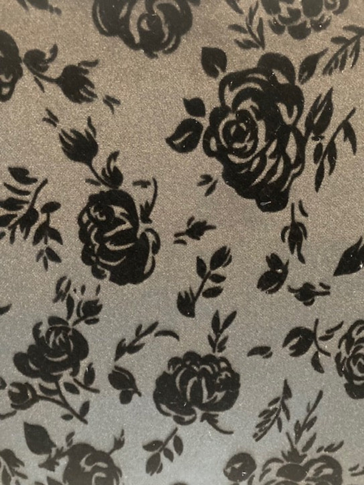 Black Rose Flocking on Scuba