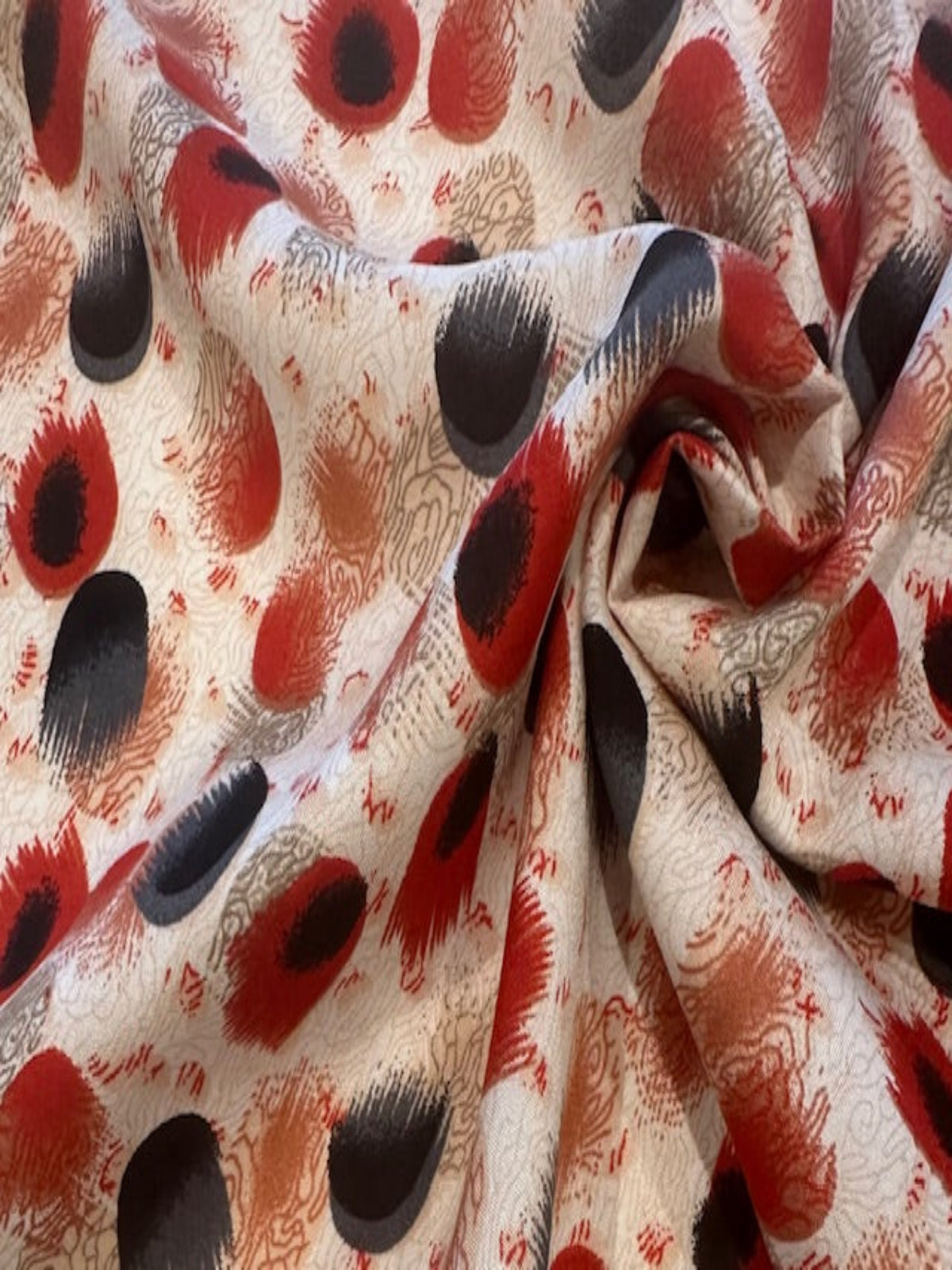Red/Grey Eyelash Print on Soft Handle Viscose