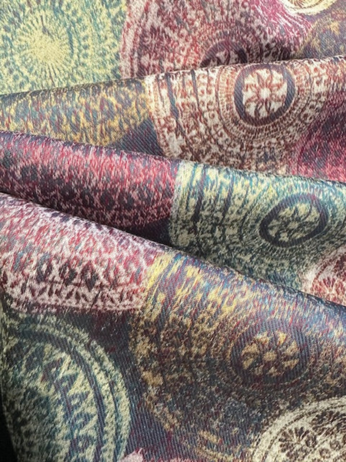 Multi overlapping Circles Furnishing