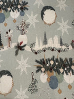 Cosy Christmas Seasonal Centre Pieces on Cotton