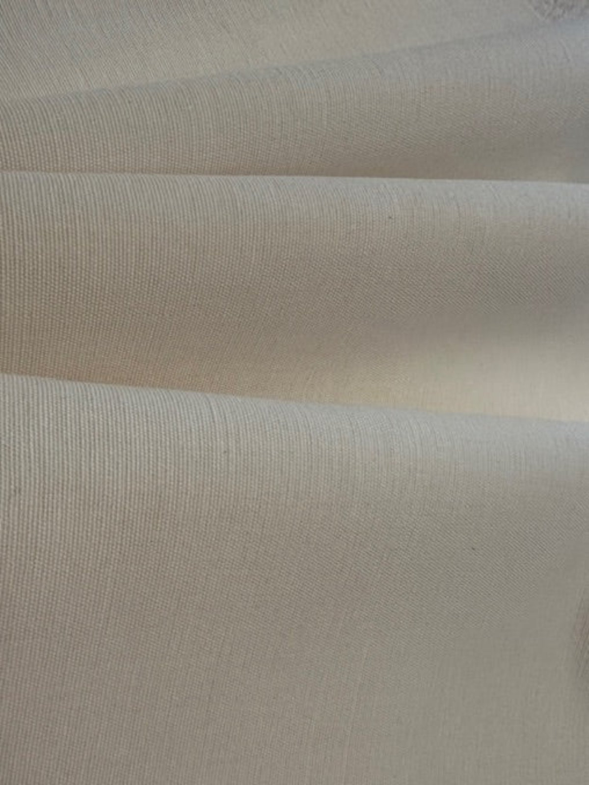 Ivory Crisp Handle Linen