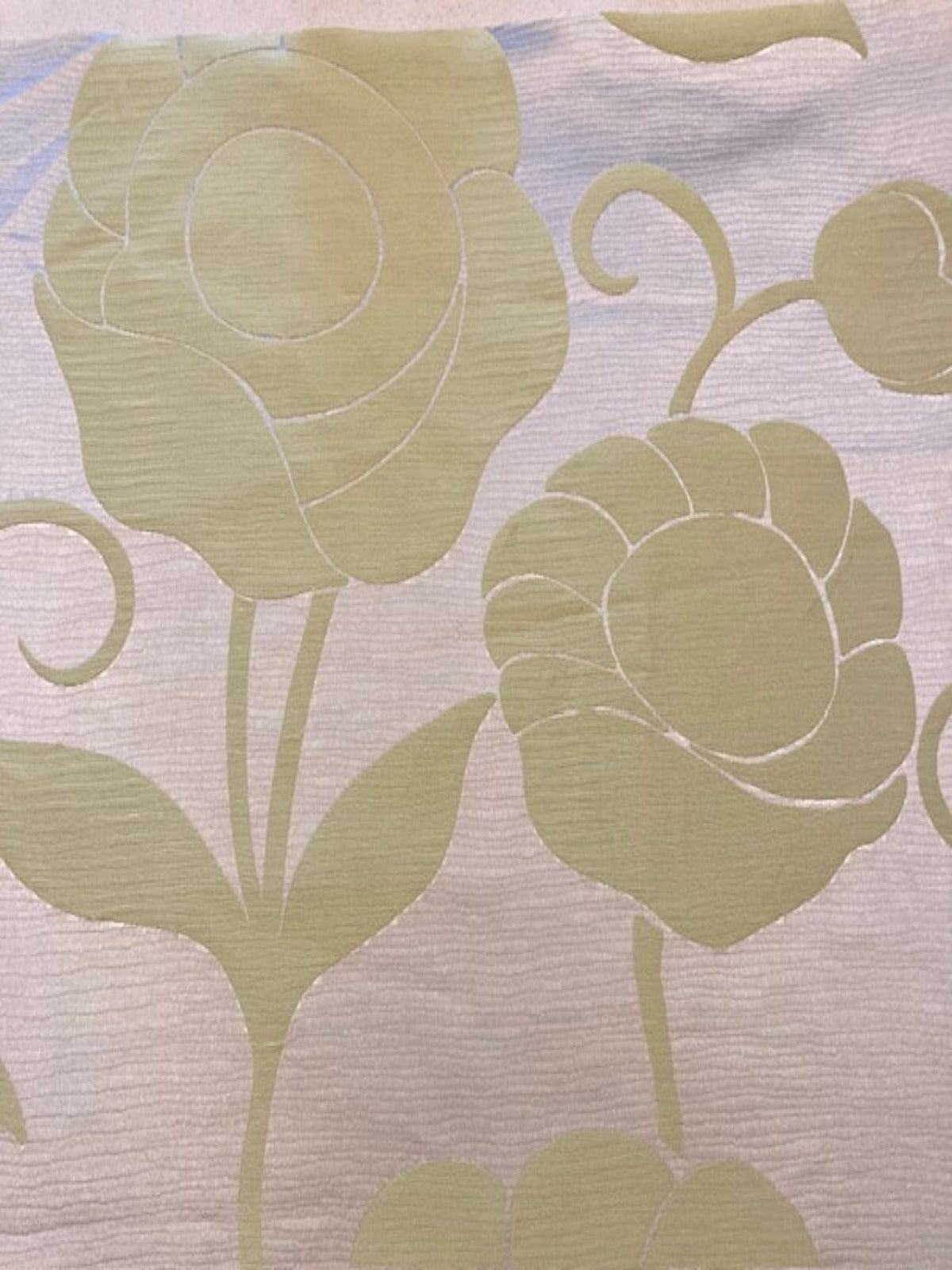 Apple/Silver Large Flower Damask "Harlequin - Empathy"