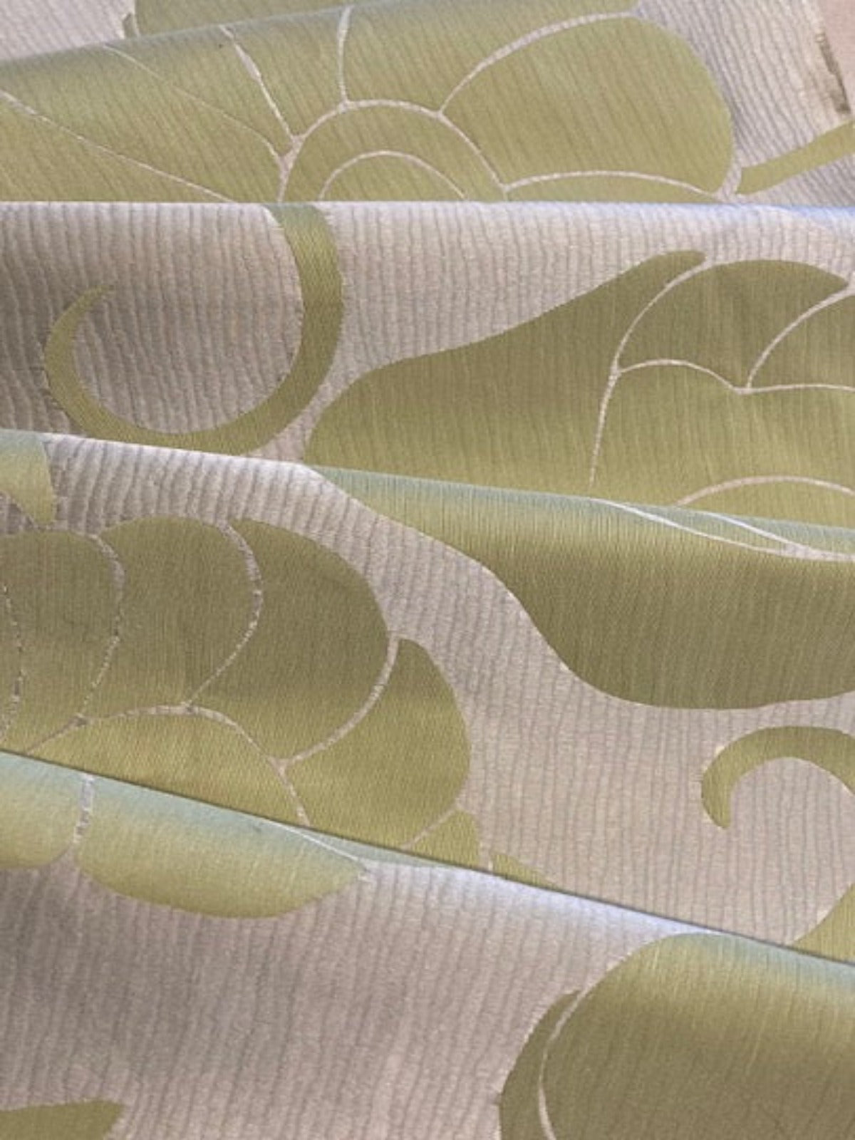 Apple/Silver Large Flower Damask "Harlequin - Empathy"