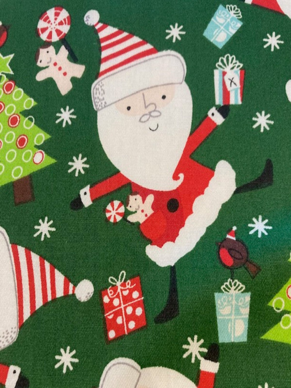 Santa Claus on Green Cotton Poplin – 155 cm Wide