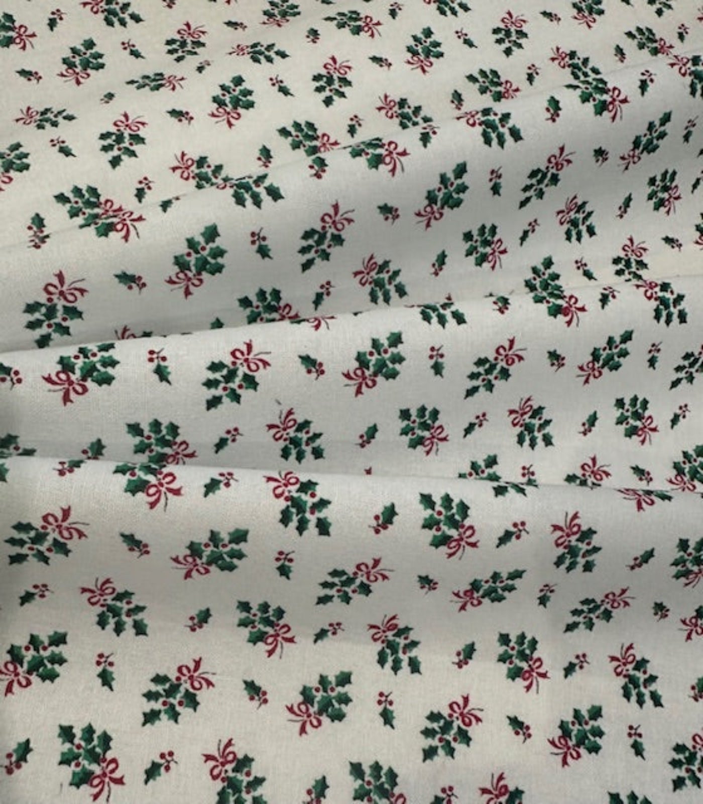 Ditsy Christmas Hollies & Red Bows on Ivory Cotton