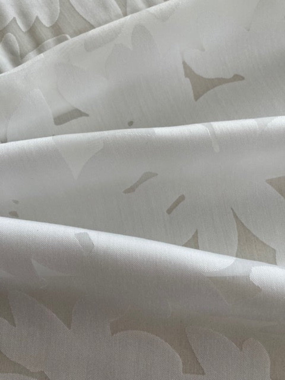 Ivory Flower Burnout Blouse Weight