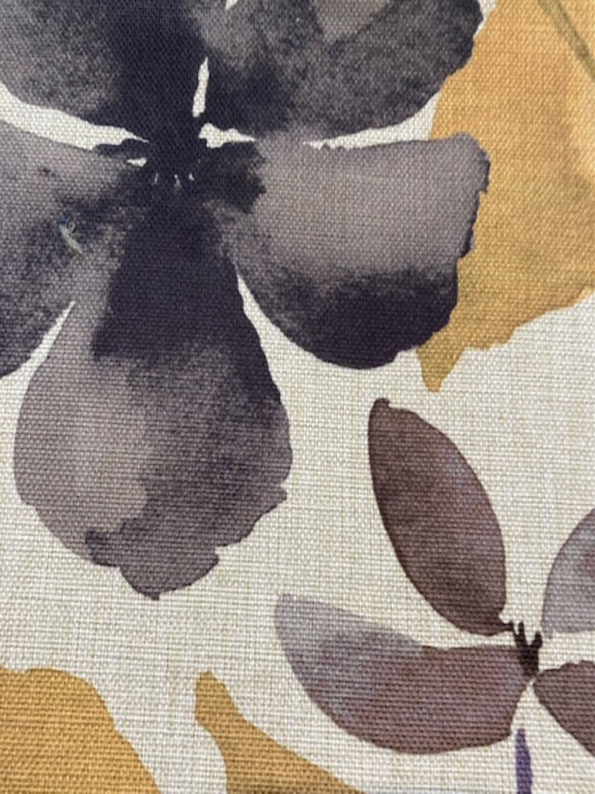 Lime/Grey Watercolour on Natural Base Furnishing