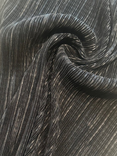 Black Permanently Pleated Top Weight