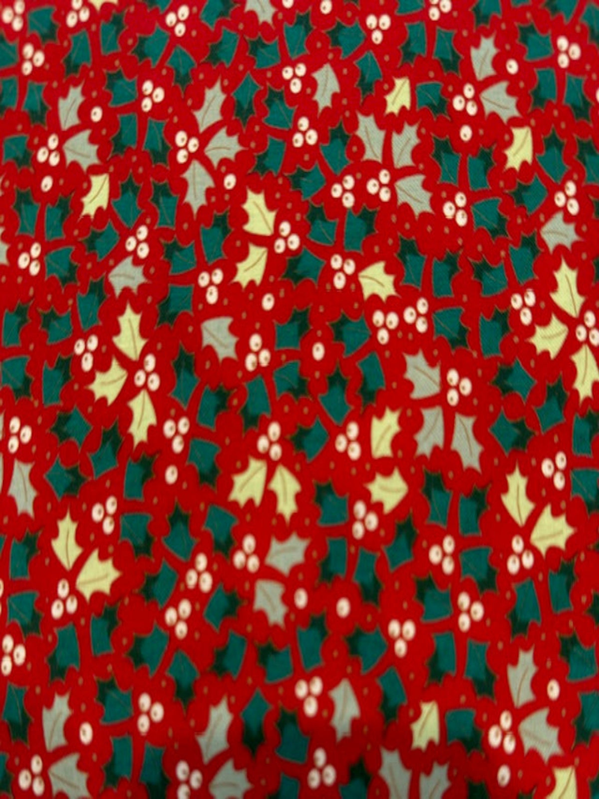 Christmas Mixed Green Small Hollies on Red Cotton&nbsp;