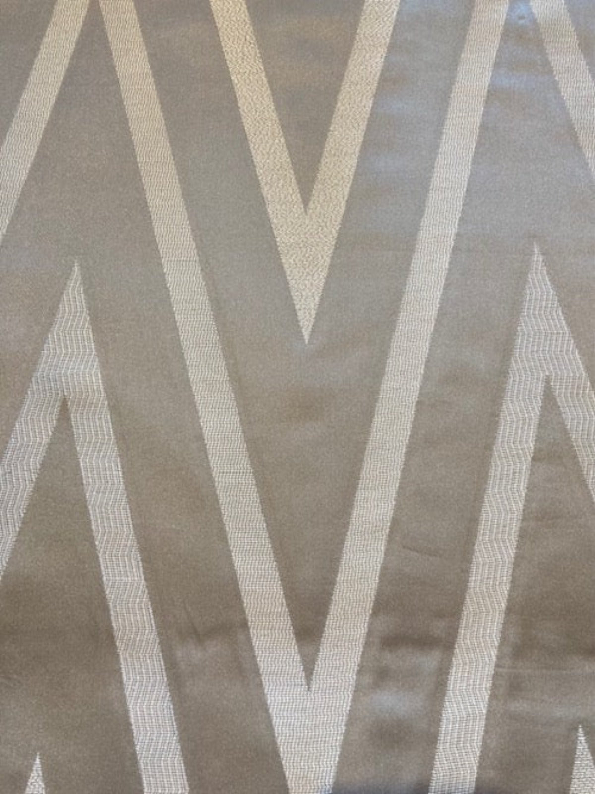 Silver Zig Zag Jacquard