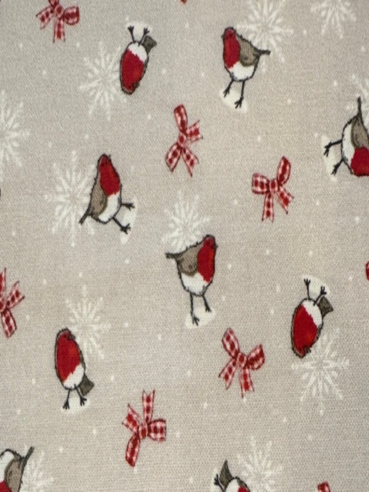 Christmas Frosty Bow & Robin on Cotton " Susan Wheeler"