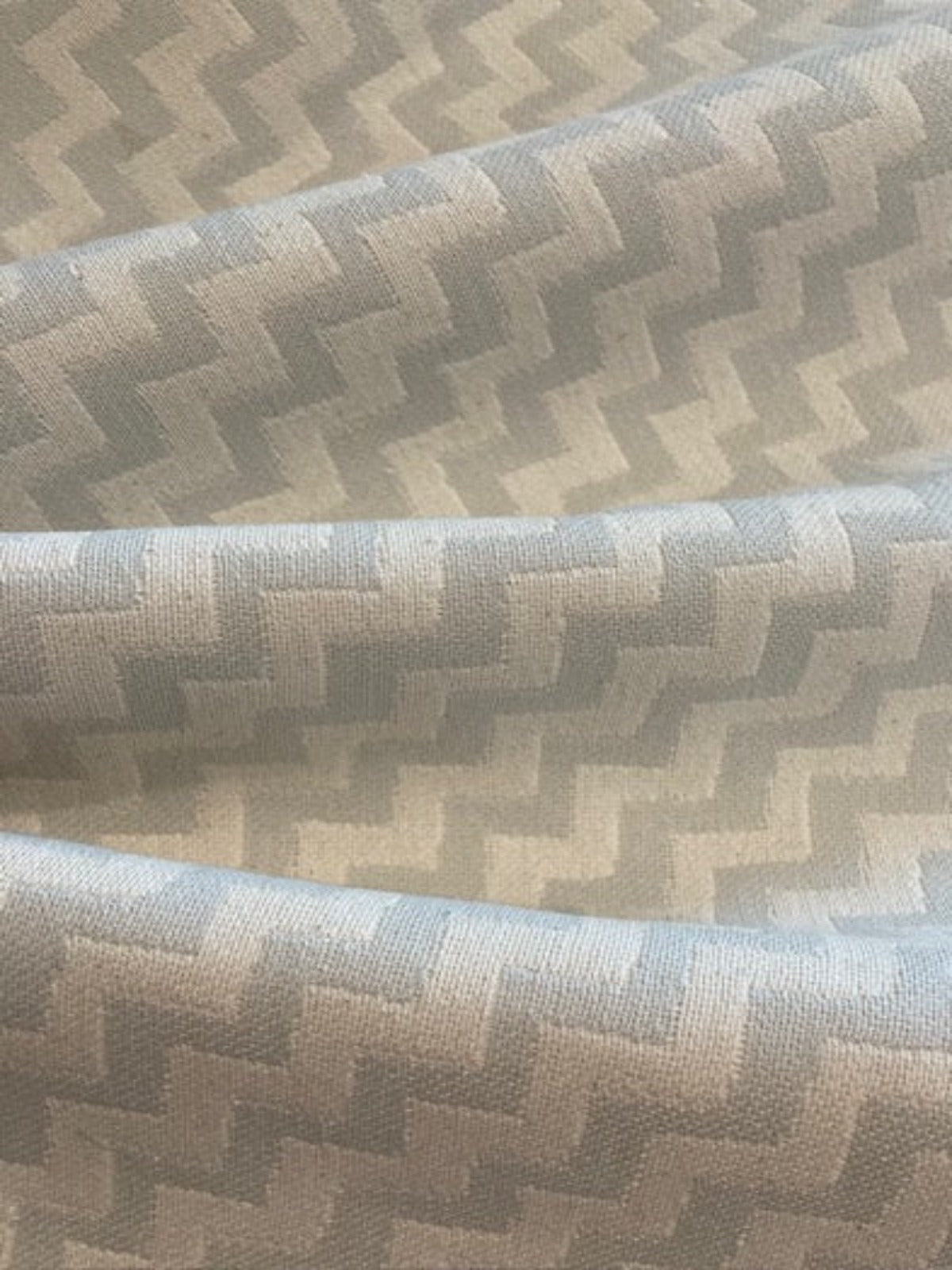 Silver & Cream Stepped Jacquard