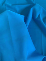 Bright Blue fine Knit - Deadstock fabric on AmoThreads