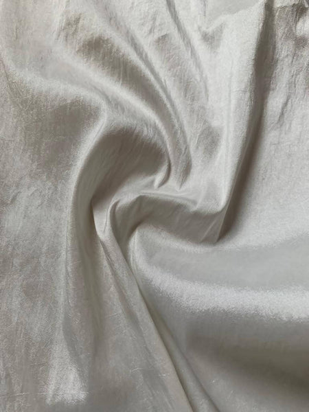 Ivory textured Taffeta - Deadstock fabric on AmoThreads