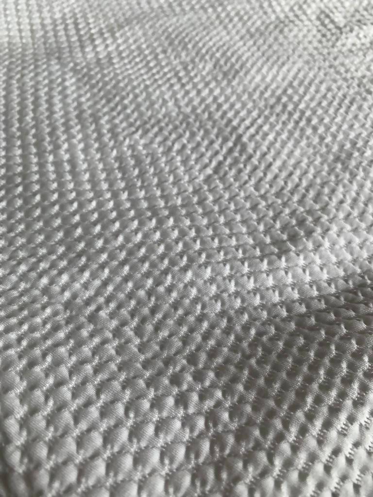 Deadstock Polyester on AmoThreads