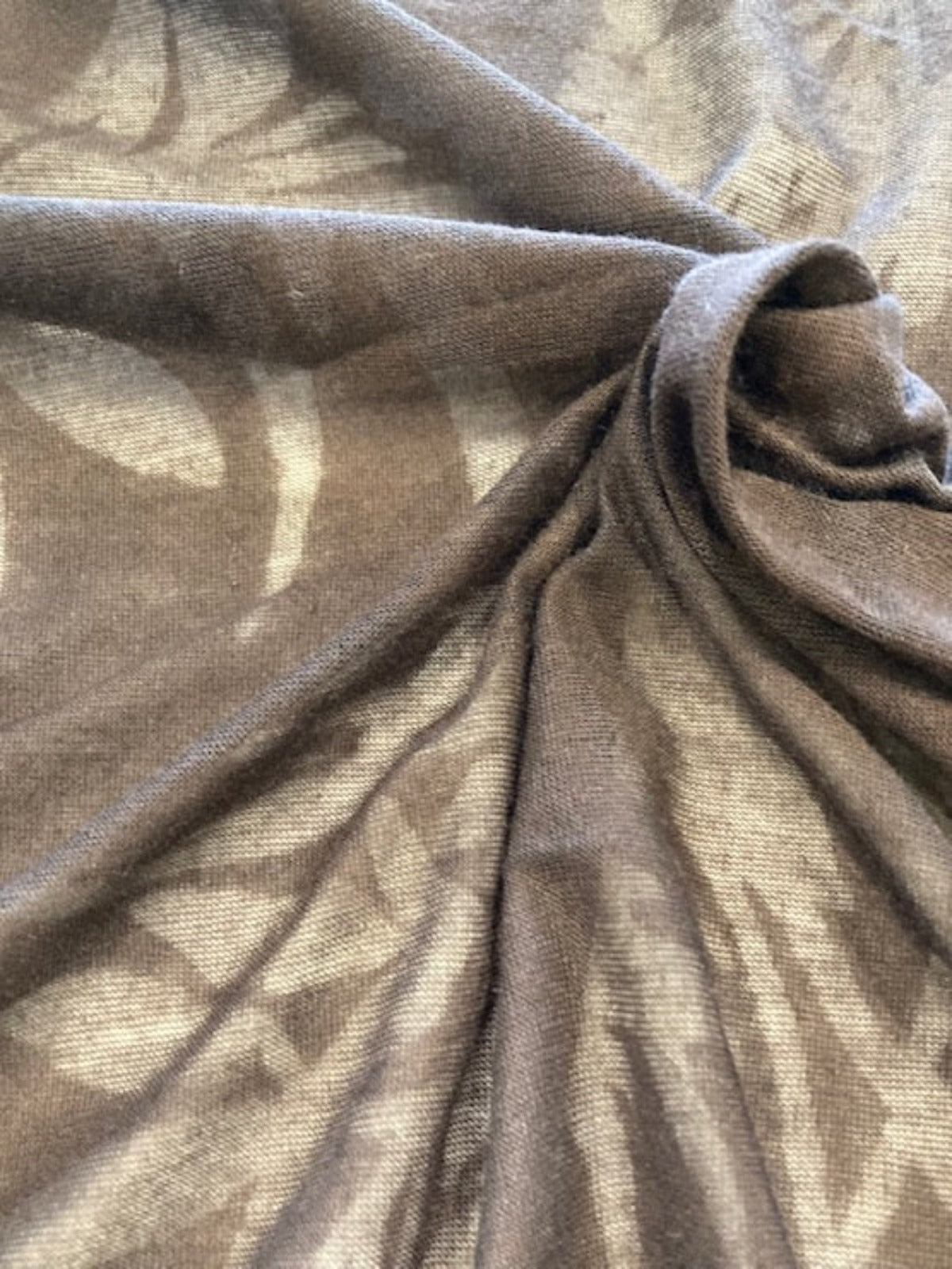 Chocolate Knitted Flower Self Coloured burn out